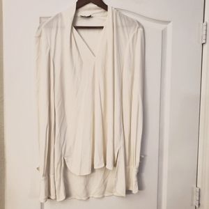Equipment white long sleeve hi lo v neck blouse S